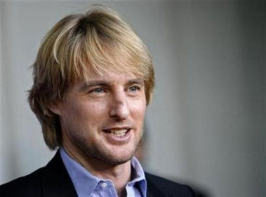 Owen Wilson surprises 