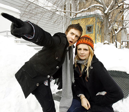 Barton and Thompson pose during the 2008 Sundance Film Festival