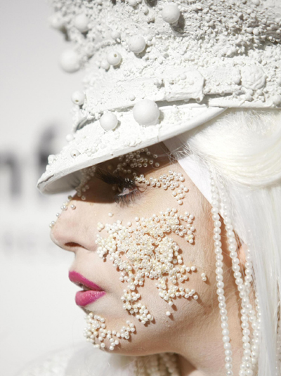 Lady Gaga attends a gala benefit for amfAR