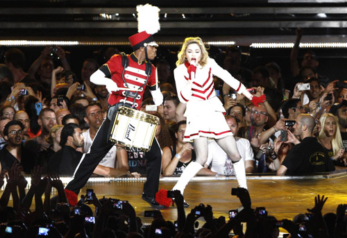 Madonna begins 'MDNA' world tour