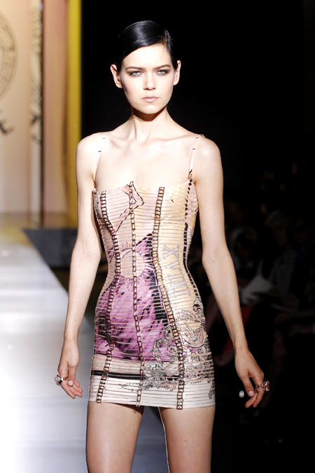 Versace F/W 2012-2013 fashion show