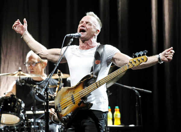 Sting performs in Moscow