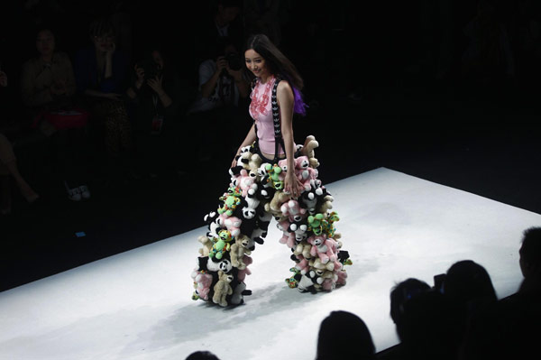 Shanghai fashion week: Femina Magazine