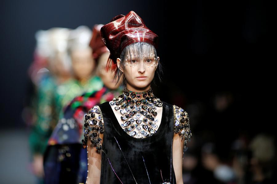 Paris Fashion Week: Manish Arora