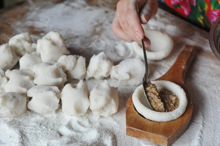 A time to enjoy traditional Qingming snack