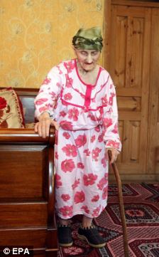 格魯吉亞老嫗喜迎130歲生日 60歲高齡自然產子