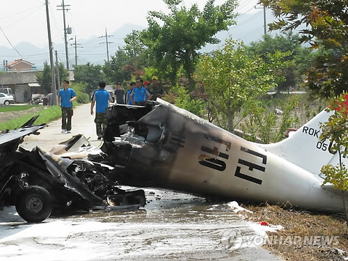 韓國空軍一架教練機失事 致兩人身亡