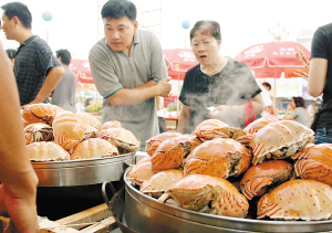 順德昨迎來(lái)中國(guó)廚師節(jié)(圖)