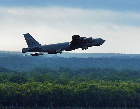 美日軍演將出動B52轟炸機(jī)可能模擬攻敵大型艦艇