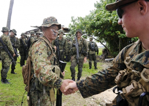 日美迫于壓力放棄奪島軍演 韓國(guó)為韓日爭(zhēng)議島嶼命名宣示主權(quán)