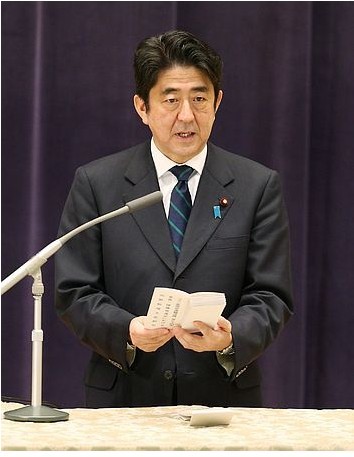 安倍豪稱：愿站在日本自衛(wèi)隊(duì)前面捍衛(wèi)國(guó)家安全