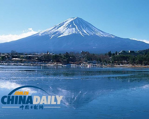 富士山夜間發生地震 日本專家憂火山噴發(圖)