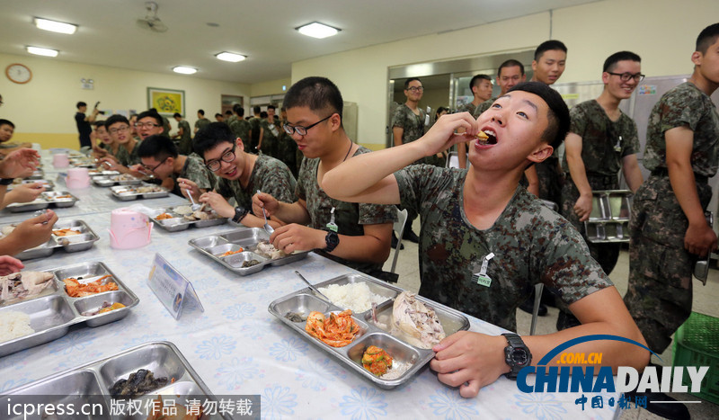 美味大補超幸福！韓國陸軍訓練食譜加入鮑魚參雞湯