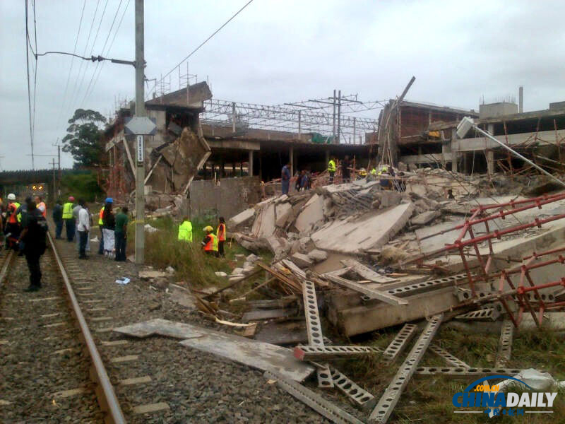 南非一在建商場坍塌 造成至少31人傷亡（組圖）