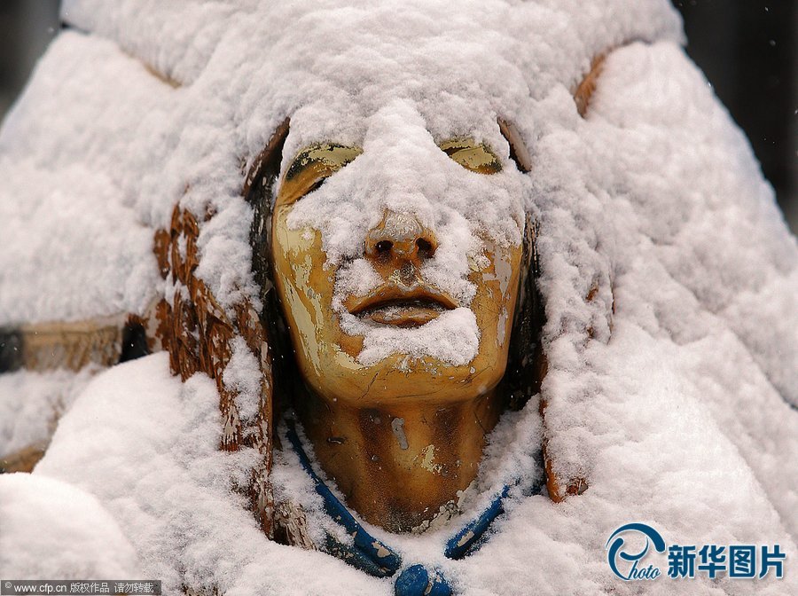 美國南部遭遇災難性暴風雪：大雪厚冰前所未有