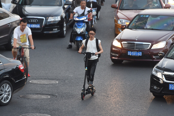 北京上海禁止“電動滑板車”上路