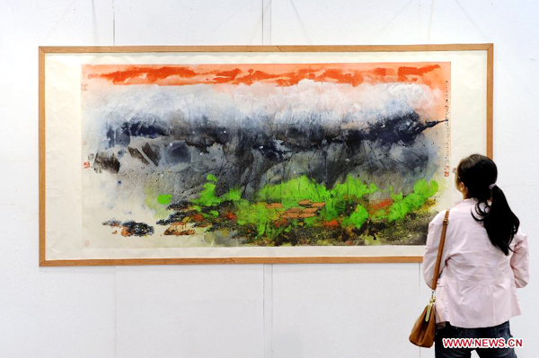 15th West Lake Art Fair kicks off in Hangzhou