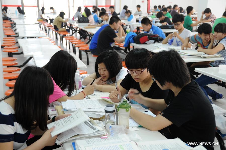 Chinese students ready for Gaokao