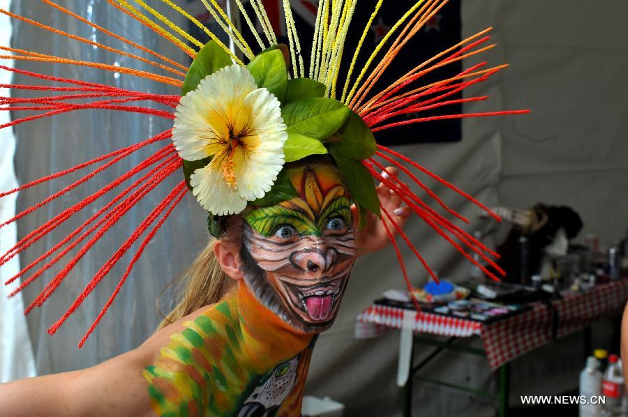 Eye-catching bodypainting