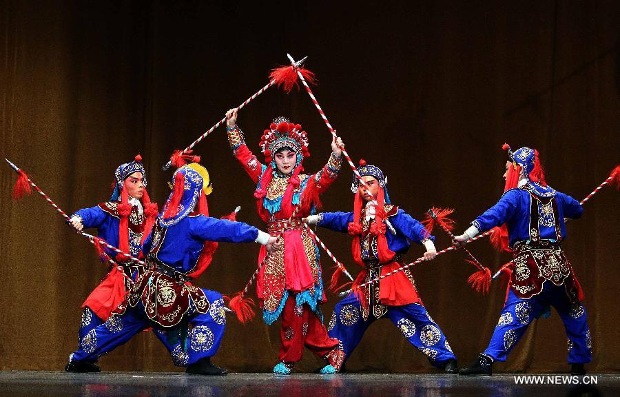 Beijing Opera performed in Algeria for celebration