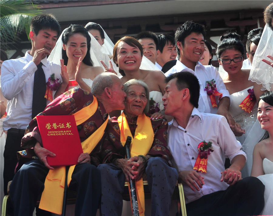 Chongyang Festival, celebrating China's elderly