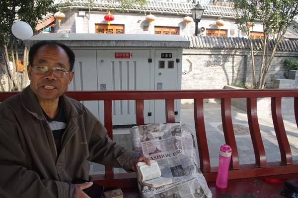 Chinese teacher visits Shakespeare's hometown