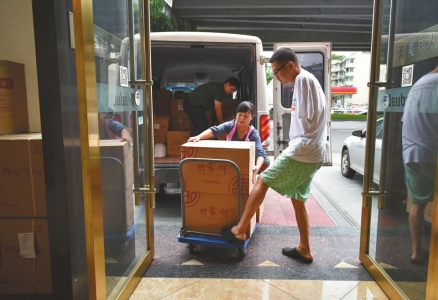 Armless man uses feet as adeptly as hands