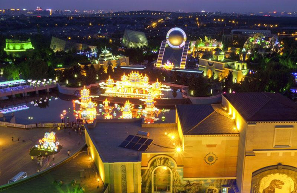 Festive lanterns lightens Changchun