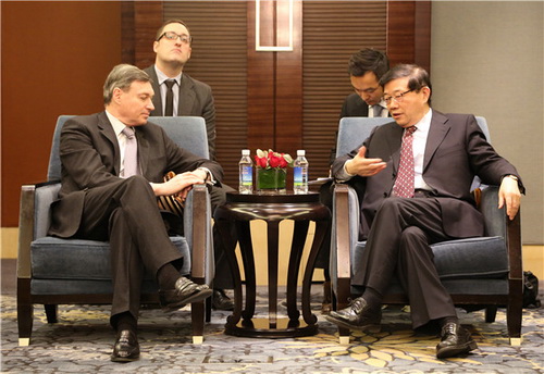 President Li Wei attends 2014 Annual Meeting of EU Chamber, meets New EU Ambassador President