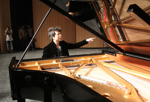 Lang Lang to perform in Xiamen