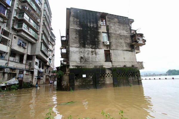 Rain triggers floods in northern Fujian