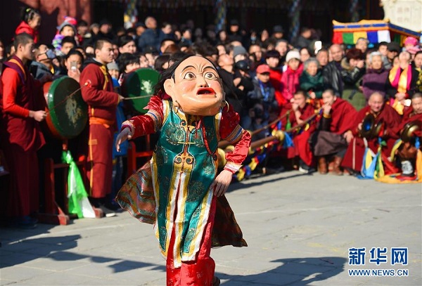 Temple conducts sacred rites during Lantern Festival