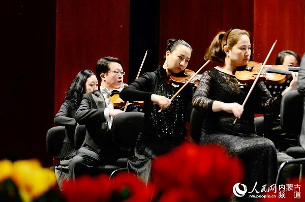 Film-themed orchestral concert held in Hohhot