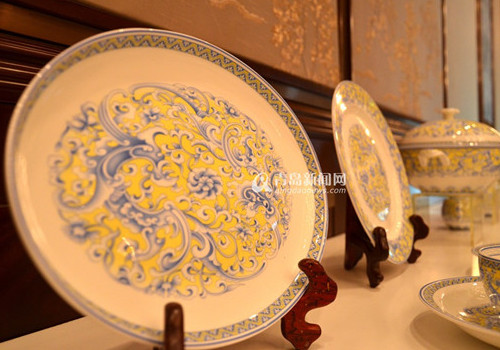 APEC ceramics go on display in Qingdao