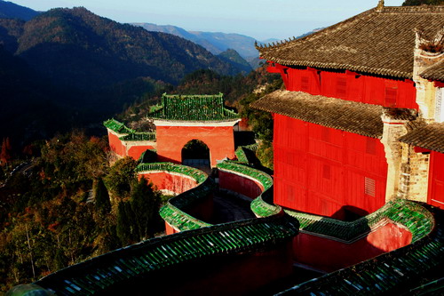 Theme tours in Wudang Mountain