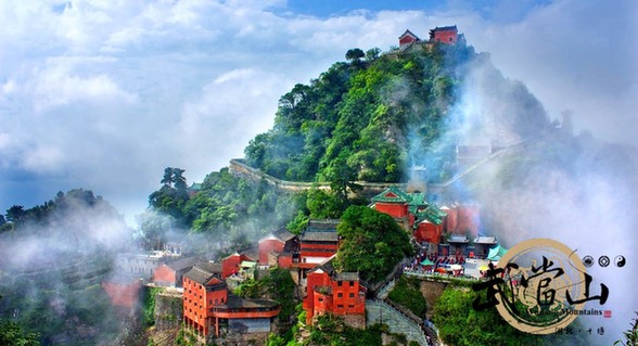 Three tourist attractions in Hubei forge alliance