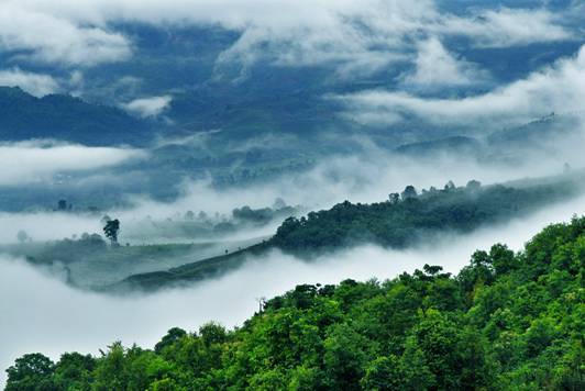 Scenes of breathtaking natural landscape in Pu’er