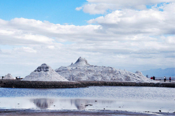 Xining, the gateway of the Tibetan Plateau