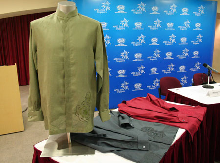 Singapore unveils leaders' attire for APEC 2009