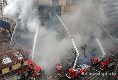 Building caught fire in Wuhan