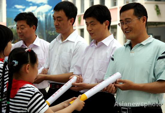 No-smoking activities held in China