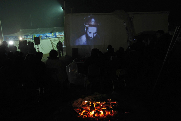 Trapped miners make video message in Chile