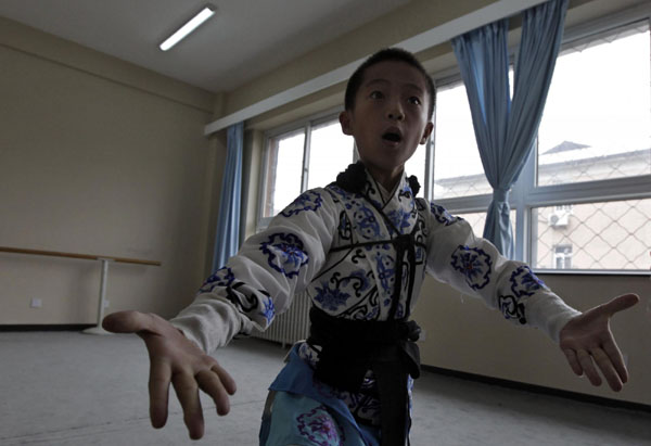 Young learners of Peking Opera