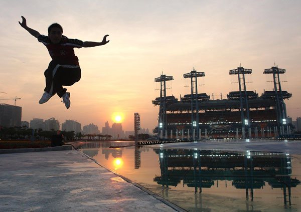 Kungfu show for Asiad opening ceremony 