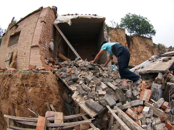 Ground collapses undermine N China village