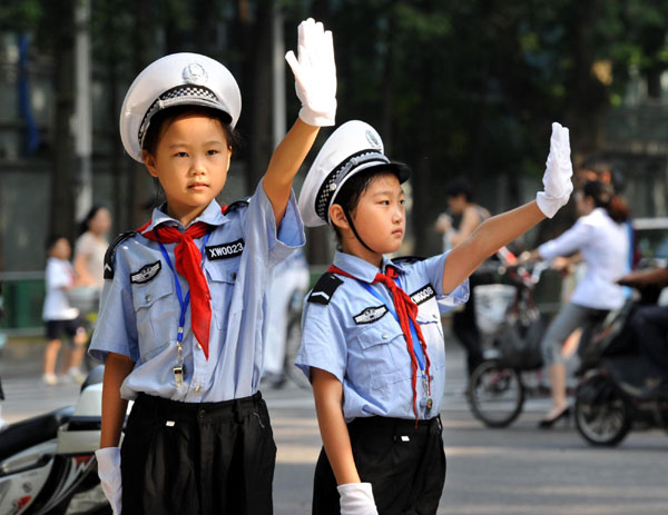 Children take charge of the road