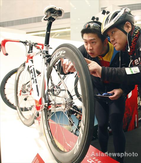 World's top bike brands on display in Beijing