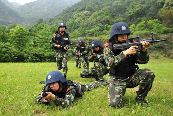 Anti-terror drill in E China