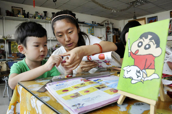 Young potters have fun at summer camp