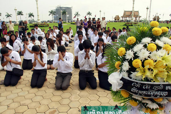 Cambodians mourn King-Father Sihanouk